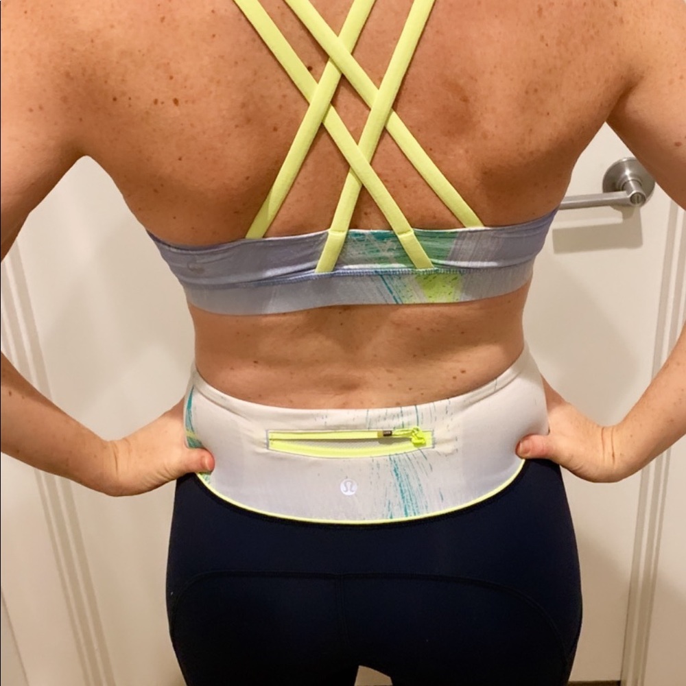 lululemon Women’s Sports Bra - Picture 2 of 6